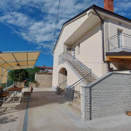 Family Apartment Cathy Galižana Zewnętrze zdjęcie