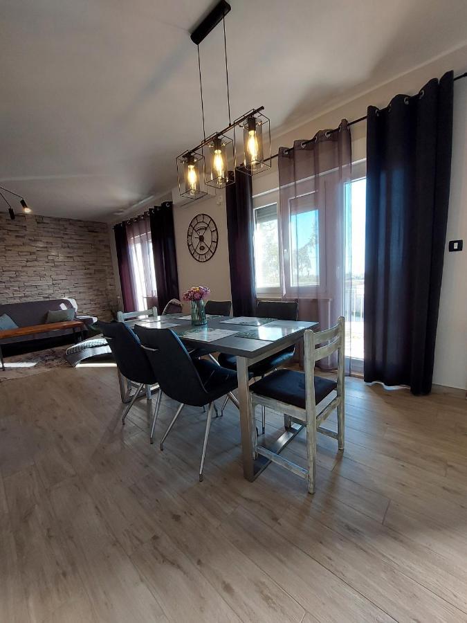 Family Apartment Cathy Galižana Zewnętrze zdjęcie